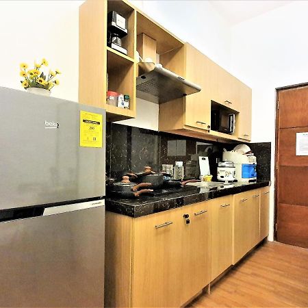Spiral Suites Hotel Quezon City Buitenkant foto