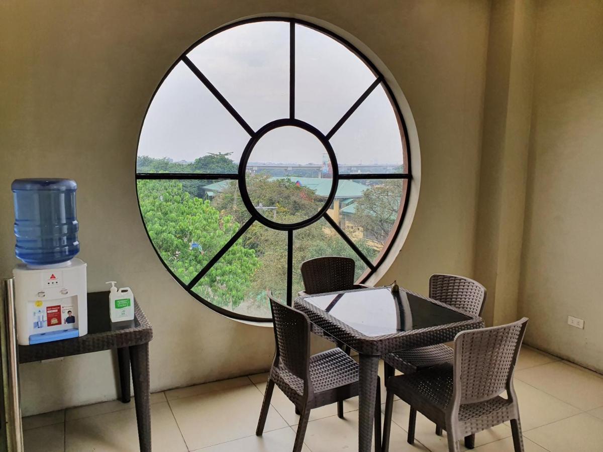 Spiral Suites Hotel Quezon City Buitenkant foto