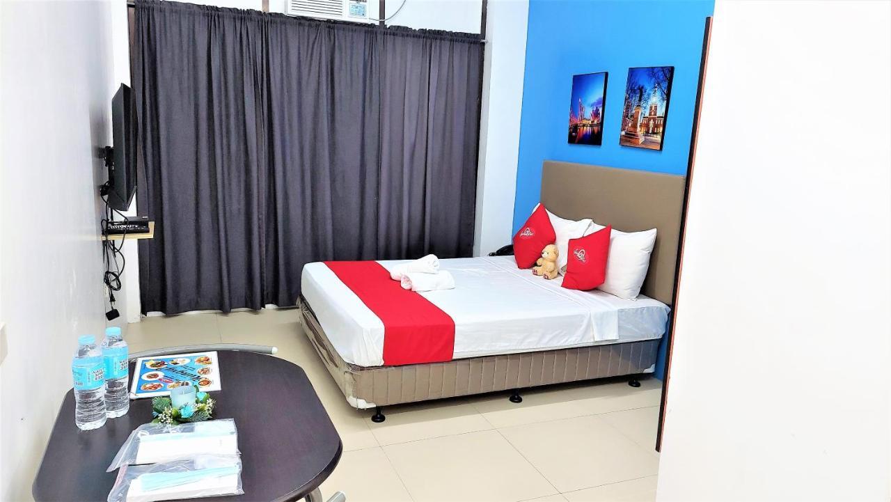 Spiral Suites Hotel Quezon City Buitenkant foto