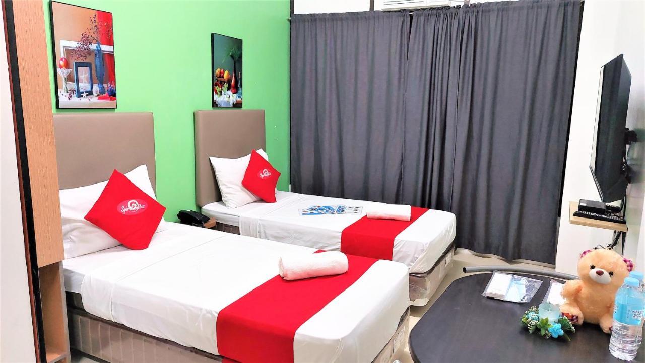 Spiral Suites Hotel Quezon City Buitenkant foto