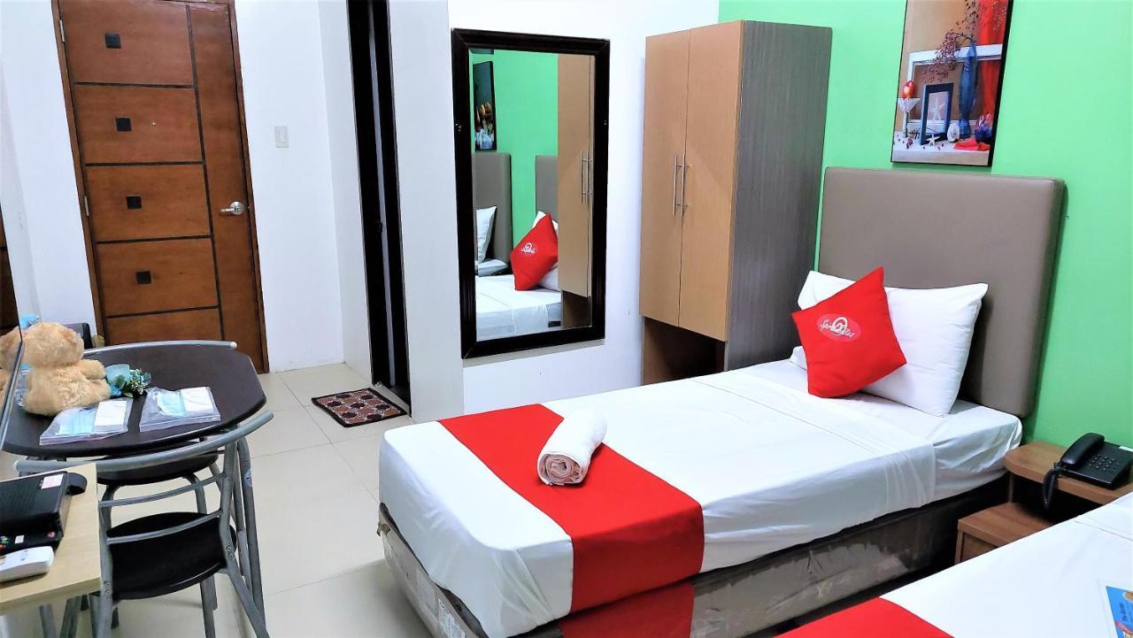 Spiral Suites Hotel Quezon City Buitenkant foto