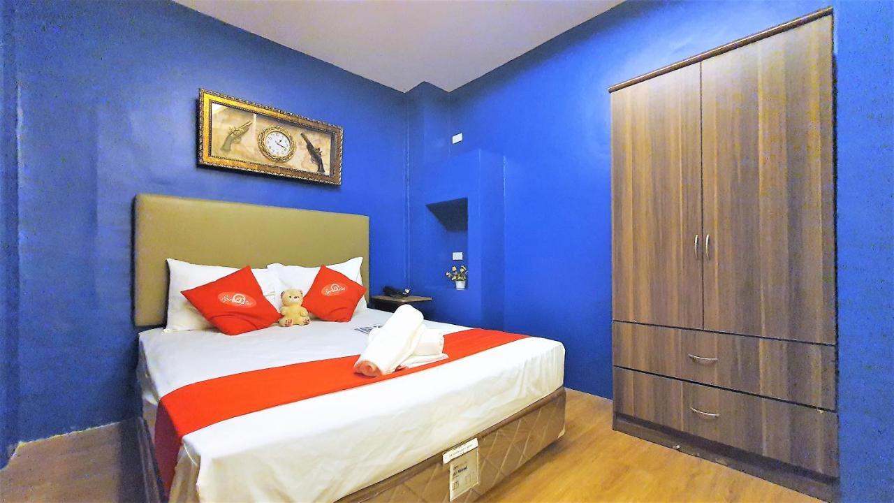 Spiral Suites Hotel Quezon City Buitenkant foto