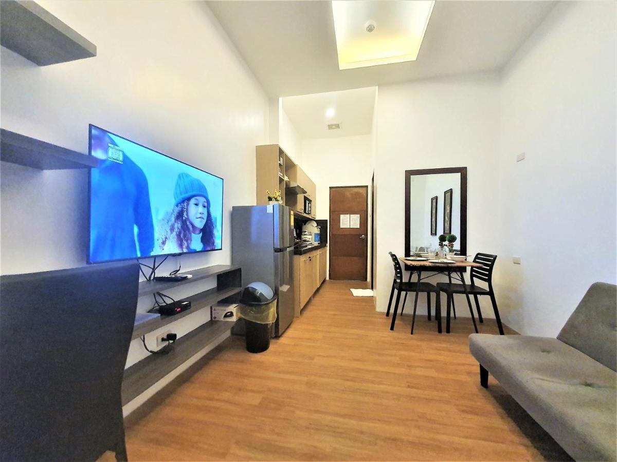 Spiral Suites Hotel Quezon City Buitenkant foto