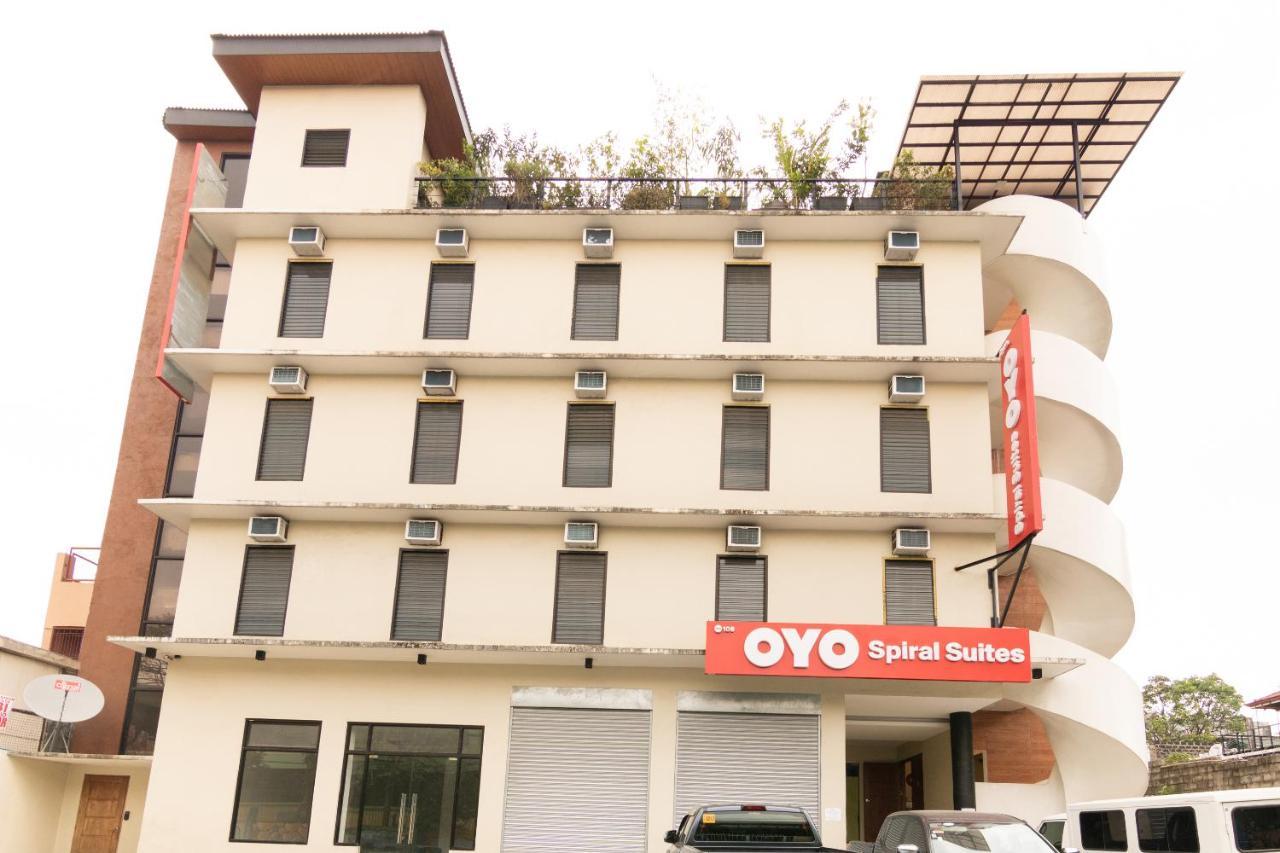 Spiral Suites Hotel Quezon City Buitenkant foto